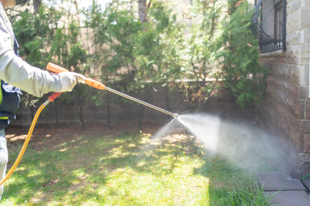 Best Pest Prevention Services  in Hartsdale, NY